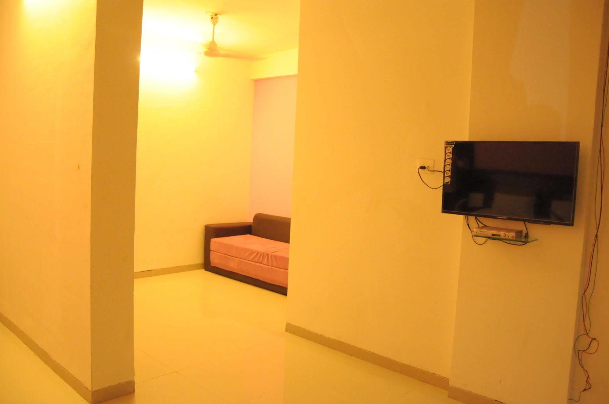 Hotel Malhar Palace Shirdi Ngoại thất bức ảnh
