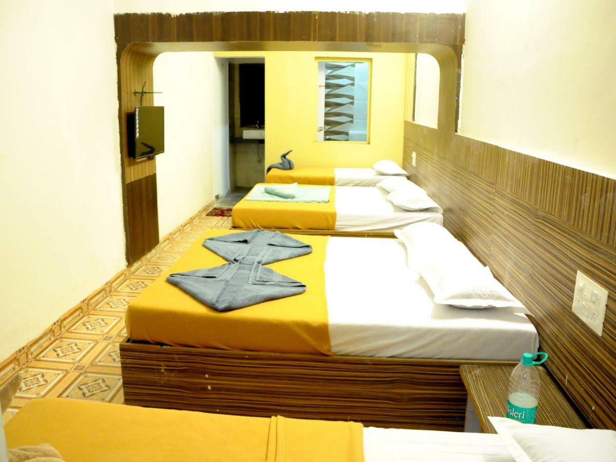 Hotel Malhar Palace Shirdi Ngoại thất bức ảnh
