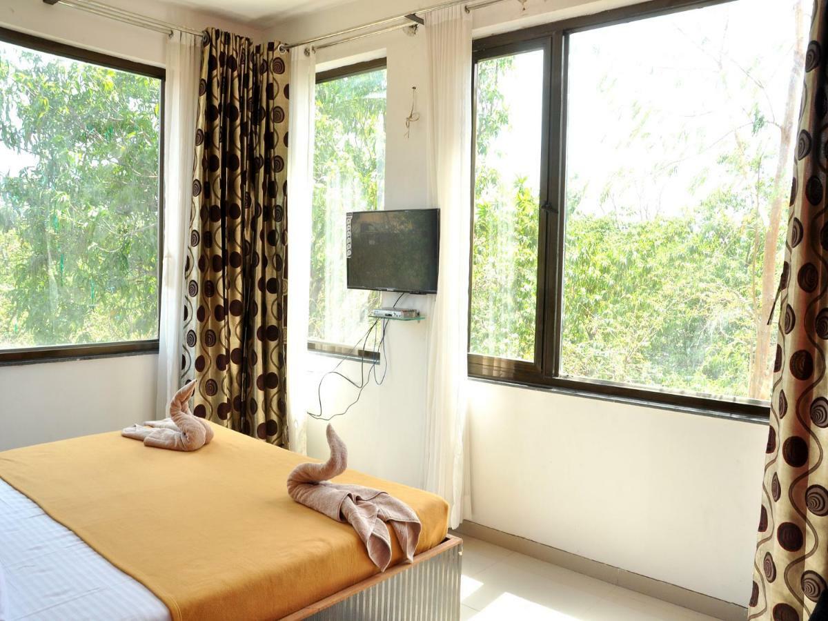 Hotel Malhar Palace Shirdi Ngoại thất bức ảnh