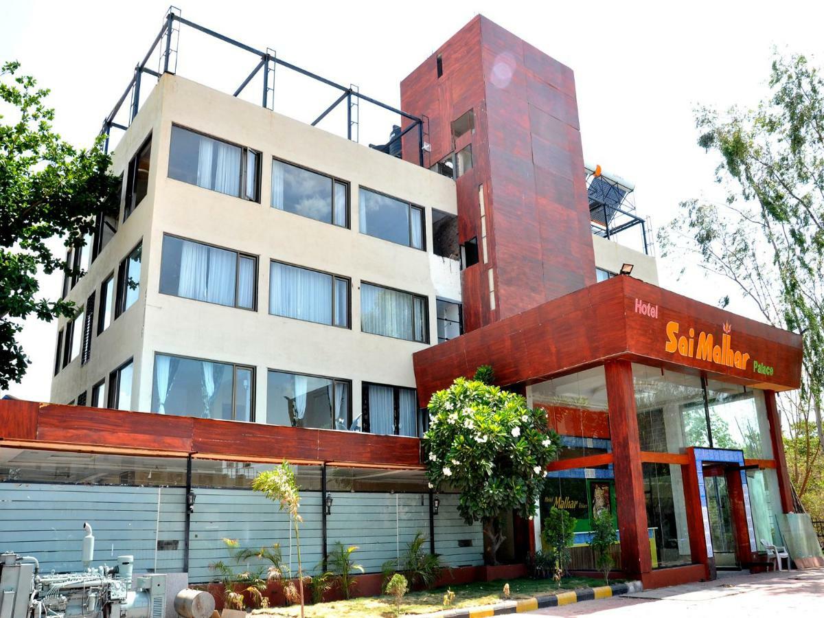 Hotel Malhar Palace Shirdi Ngoại thất bức ảnh